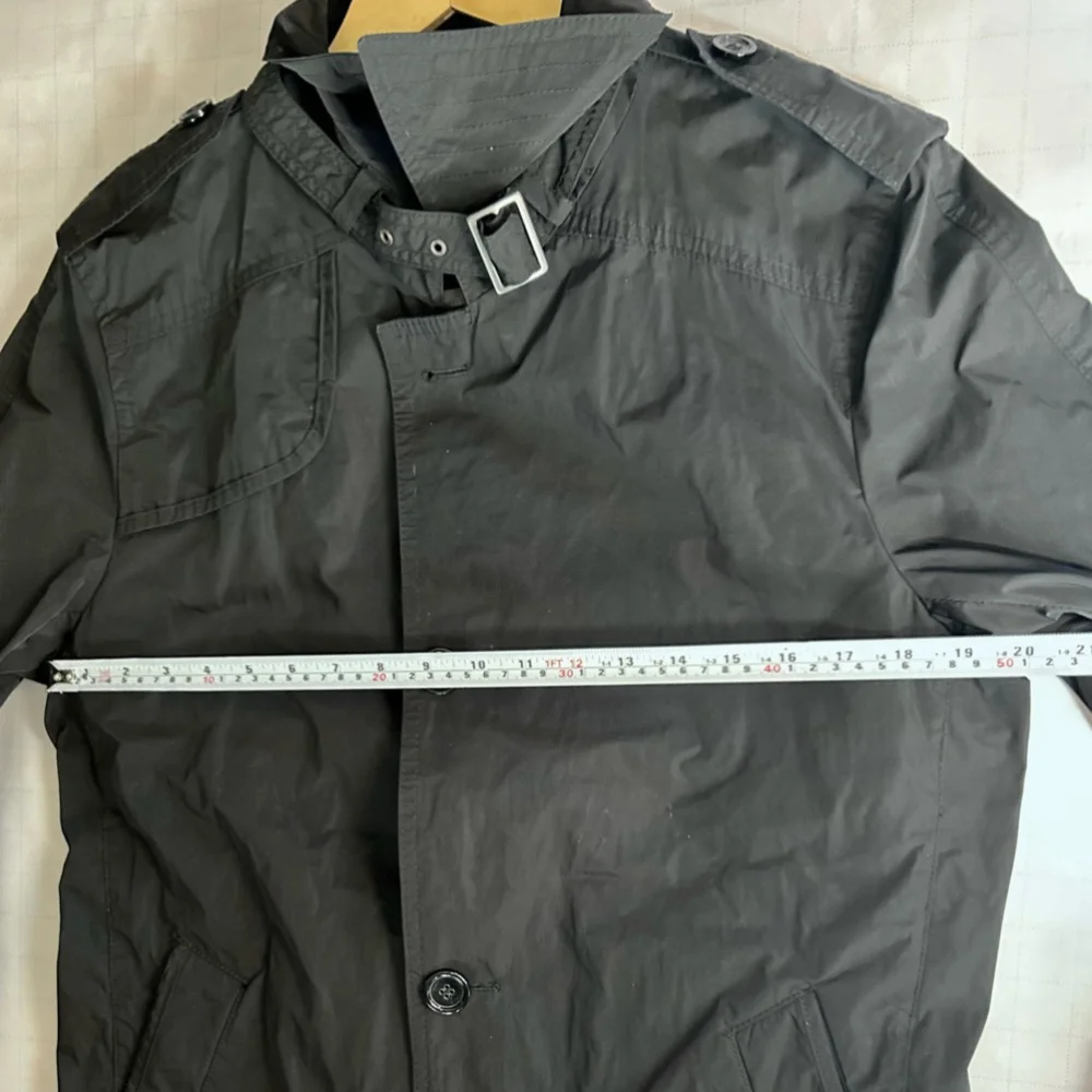 Bugatti vintage trench